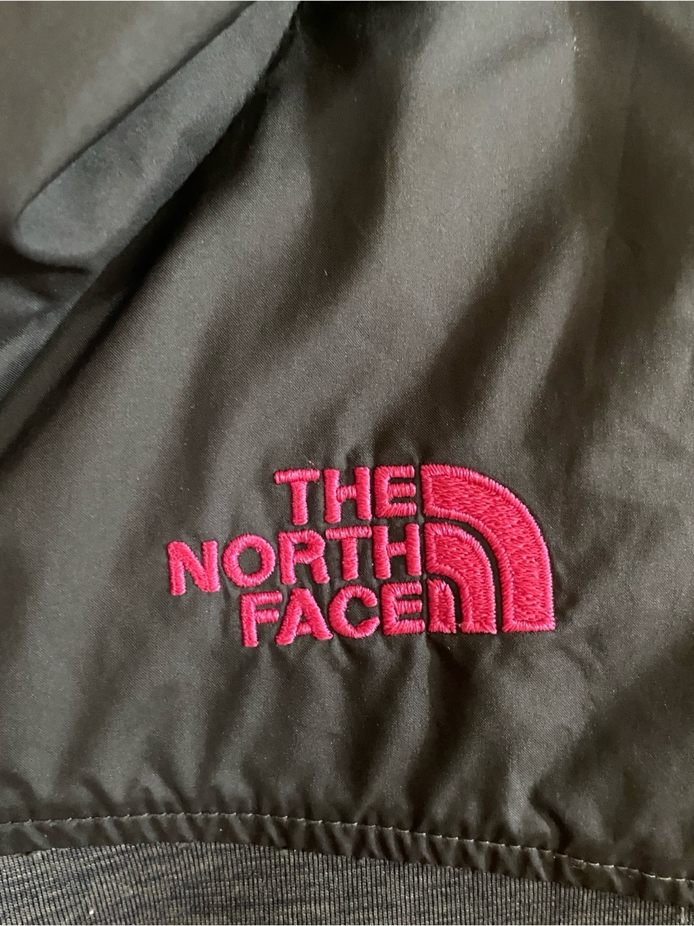 The North Face Girls XL 18 Gray Pink Hooded Jacket - Picture 6 of 7